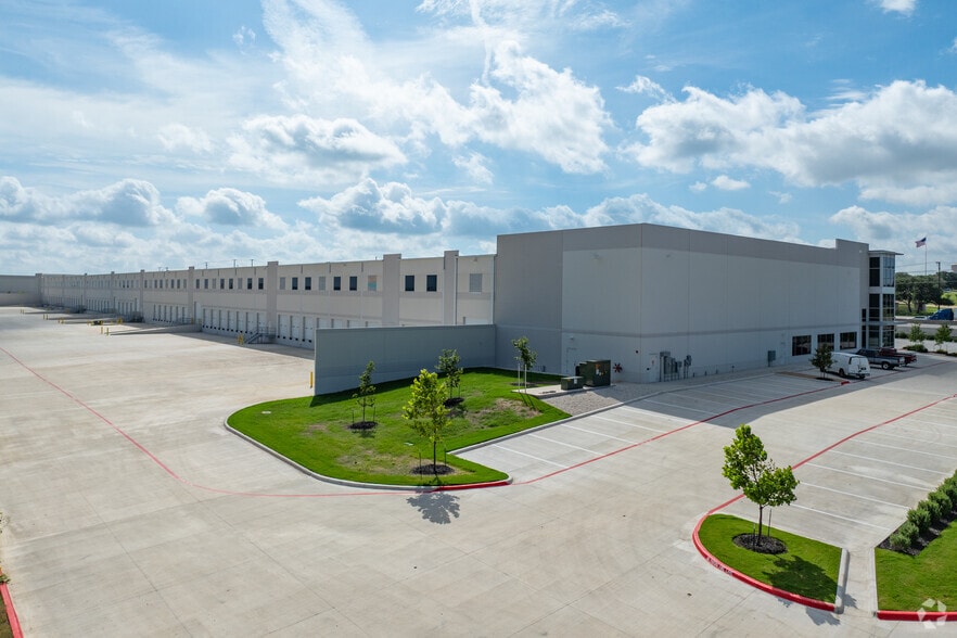 More Photos Of 22867 IH-35, Schertz Unknown For Lease