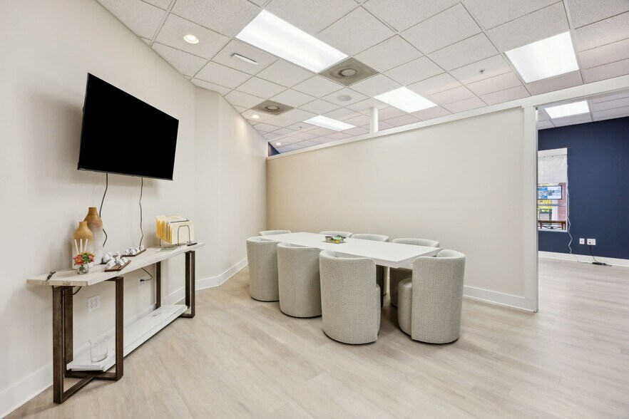 More Photos Of 961687 Gateway Blvd, Fernandina Beach Medical For Sale