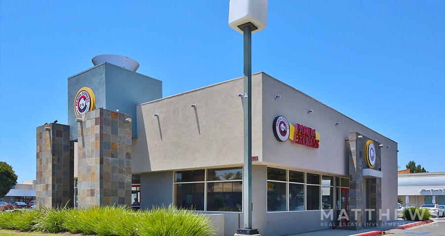 More Photos Of 18541-18545 Beach blvd, Huntington Beach General Retail For Lease