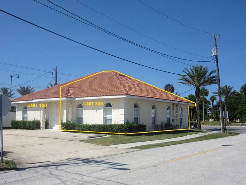 Primary Photo Of 1614 S Ridgewood Ave, Daytona Beach Medical For Lease
