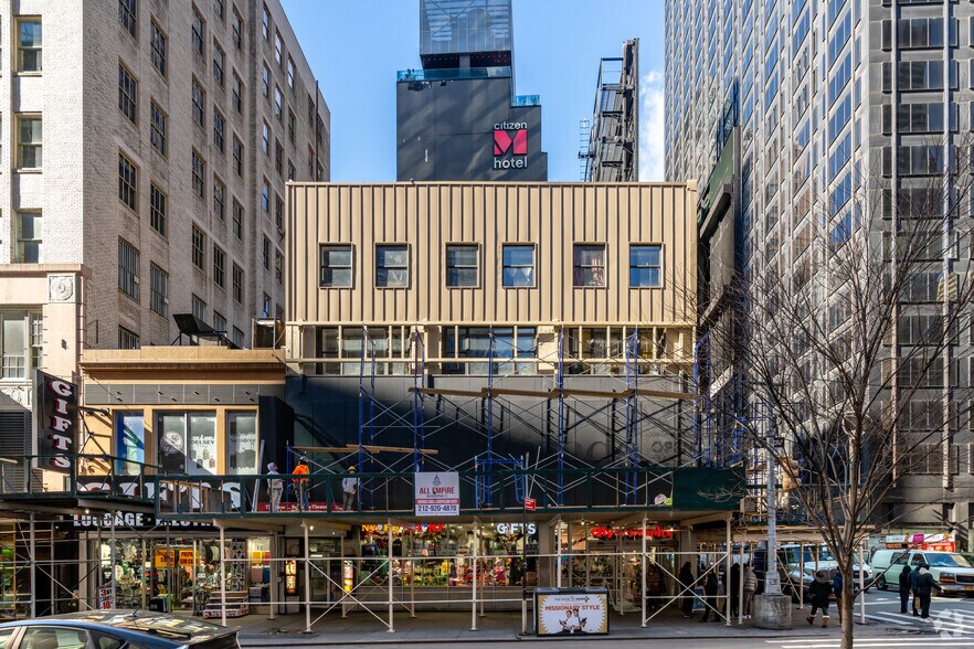 More Photos Of 1627 Broadway, New York General Retail For Lease