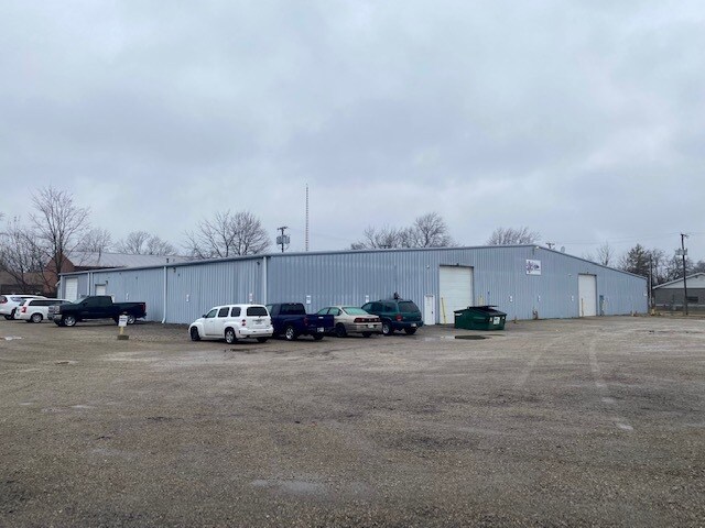 More Photos Of 703 W 13th St, Muncie Warehouse For Sale