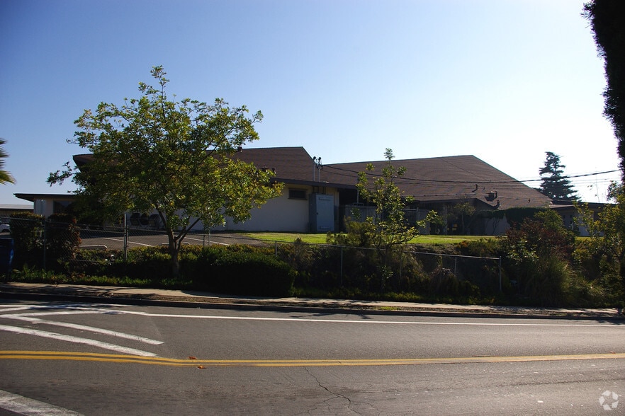 More Photos Of 3115 Altadena Ave, San Diego Religious Facility For Lease