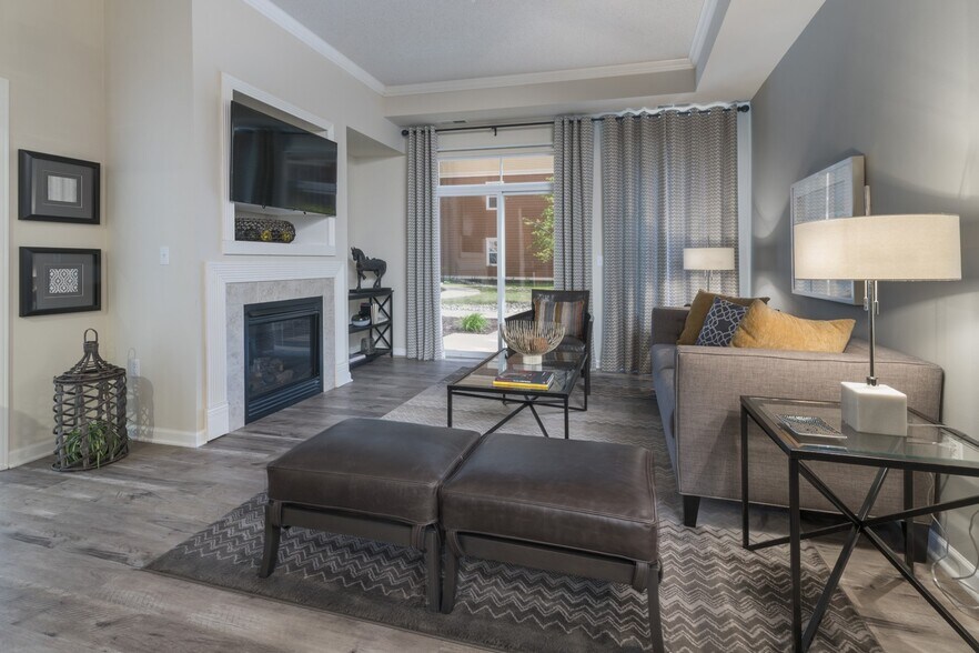More Photos Of 10225 City Walk Dr, Woodbury Apartments For Sale