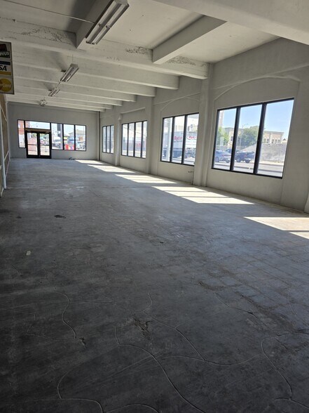 More Photos Of 420 E St, Marysville Freestanding For Lease