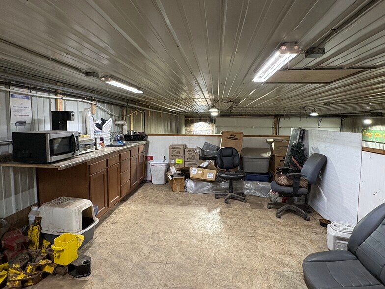 More Photos Of 1325 29th St, Cloquet Industrial For Sale