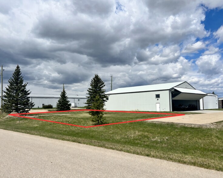 More Photos Of 1436 Township Road 320, Mtn View Cnty Land For Sale