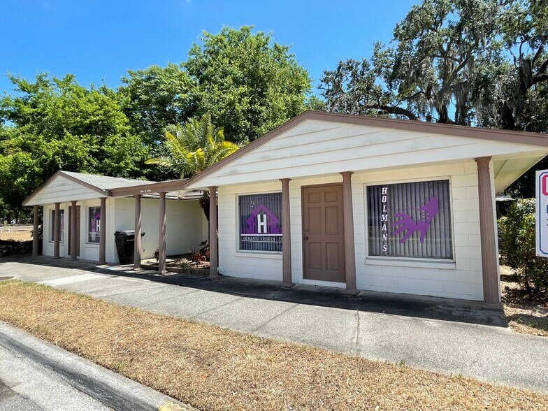 More Photos Of 909 W Magnolia St, Leesburg Medical For Lease