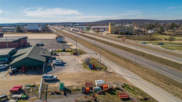 More Photos Of 1112 S George Nigh Expy, Mcalester Freestanding For Sale