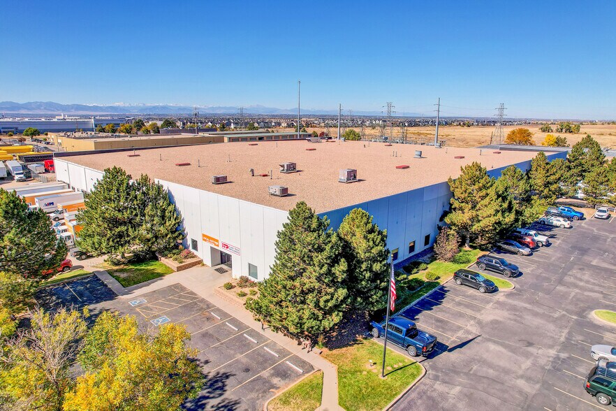 More Photos Of 5555 Joliet St, Denver Warehouse For Lease
