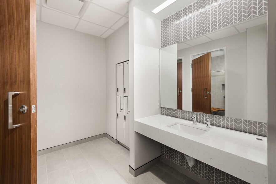 More Photos Of 5511 Virginia Way, Brentwood Office For Lease
