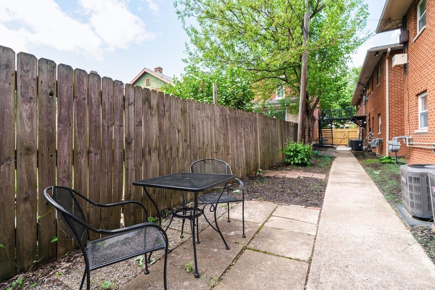 More Photos Of 295 Thurman Ave, Columbus Apartments For Sale