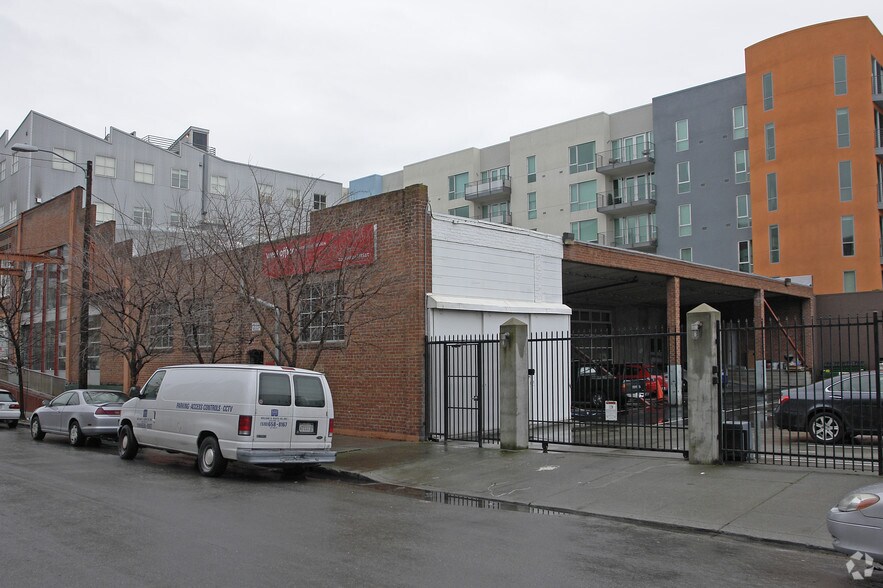 Primary Photo Of 225 3rd St, Oakland Office For Sale