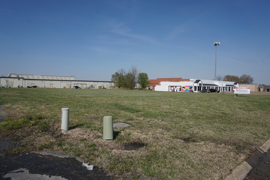 More Photos Of 2198 Fowler Avenue, Jonesboro Land For Sale