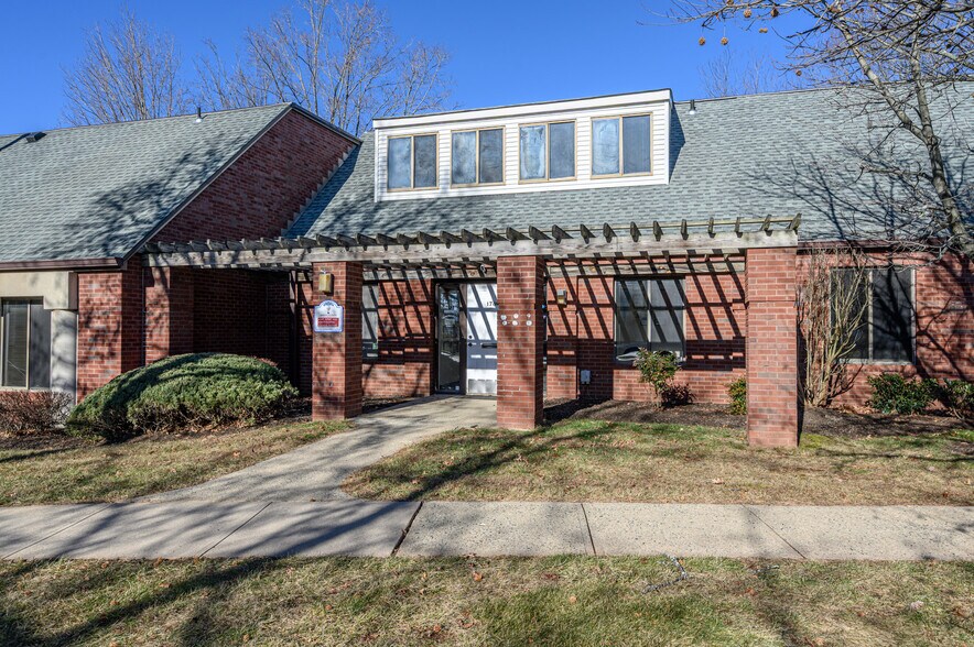 More Photos Of 178 Tamarack Cir, Skillman Office For Sale