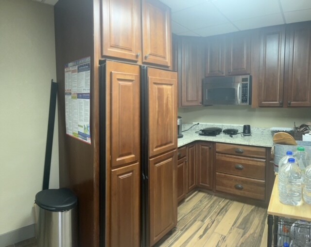 More Photos Of 1517 N Orange Blossom Trl, Orlando Office For Lease