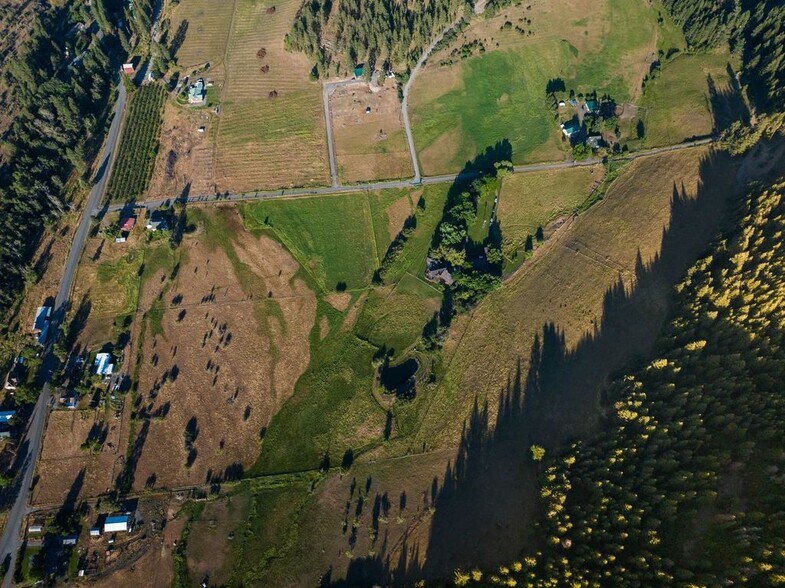 More Photos Of 59926 Comstock Rd, Cove Land For Sale