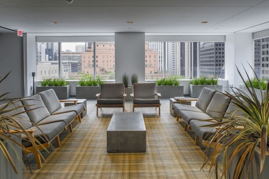 More Photos Of 444 S Flower St, Los Angeles Office For Lease