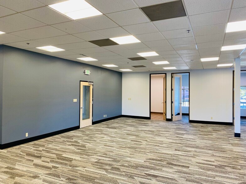More Photos Of 10020 N De Anza Blvd, Cupertino Loft Creative Space For Lease