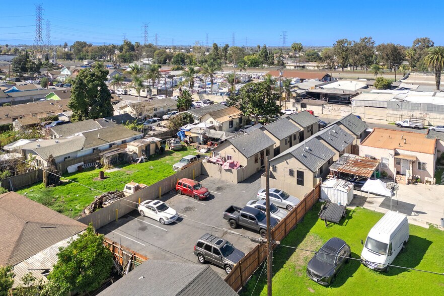 More Photos Of 8804 Beach St, Los Angeles Apartments For Sale