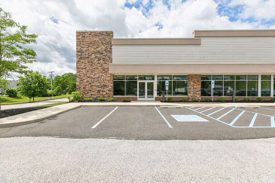 More Photos Of 3841 Route 42, Turnersville Storefront For Lease