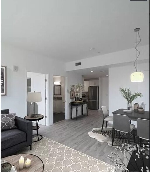 More Photos Of 1229 S Kingsley Dr, Los Angeles Apartments For Sale