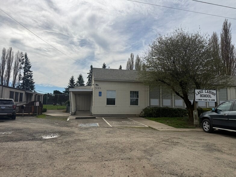 More Photos Of 7495 Portland Rd NE, Salem Schools For Sale