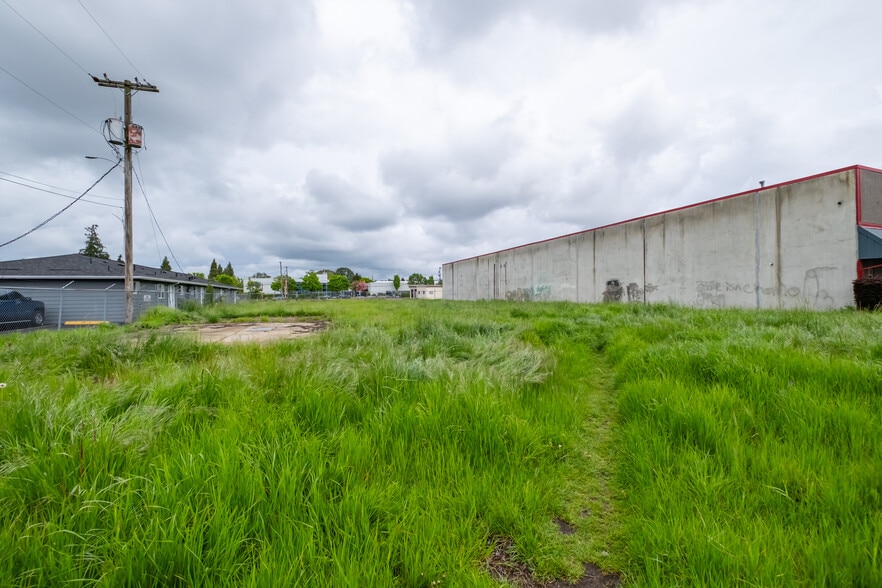 More Photos Of 1845 Beach NE ave, Salem Land For Sale