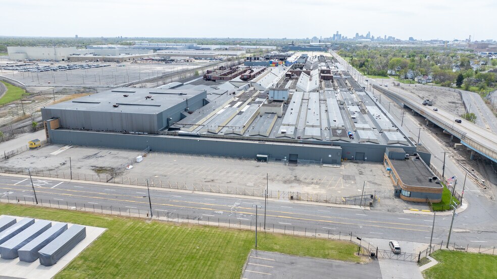 Primary Photo Of 6334 Lynch Rd, Detroit Manufacturing For Lease