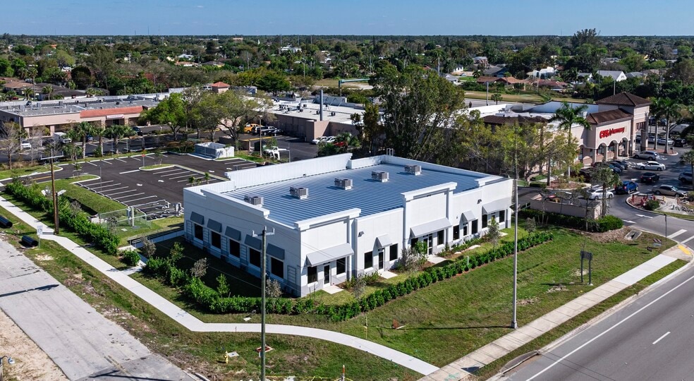 Primary Photo Of 2772 Santa Barbara Blvd, Naples Medical For Lease