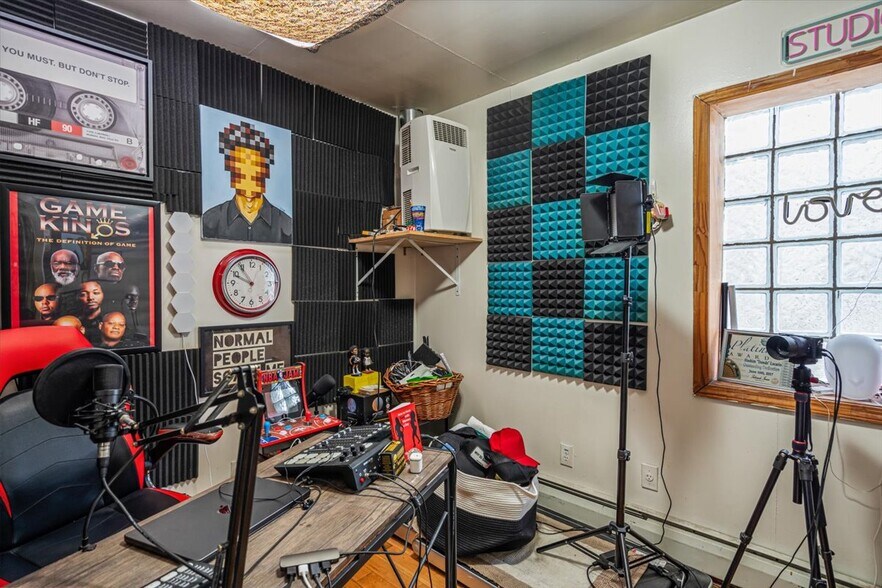 More Photos Of 414 Franklin Ave, Brooklyn Apartments For Sale