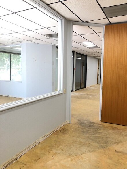 More Photos Of 1455 N Dutton Ave, Santa Rosa Office For Lease