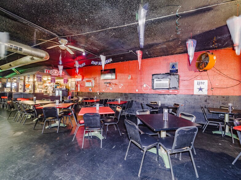 More Photos Of 3409 Miller Ave, Fort Worth Restaurant For Sale