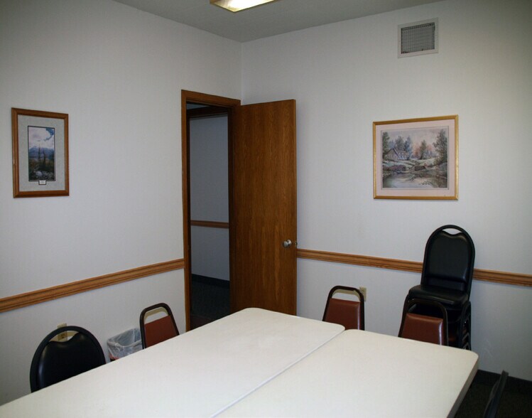 More Photos Of 1903 4th St N, Saint Cloud Office For Sale