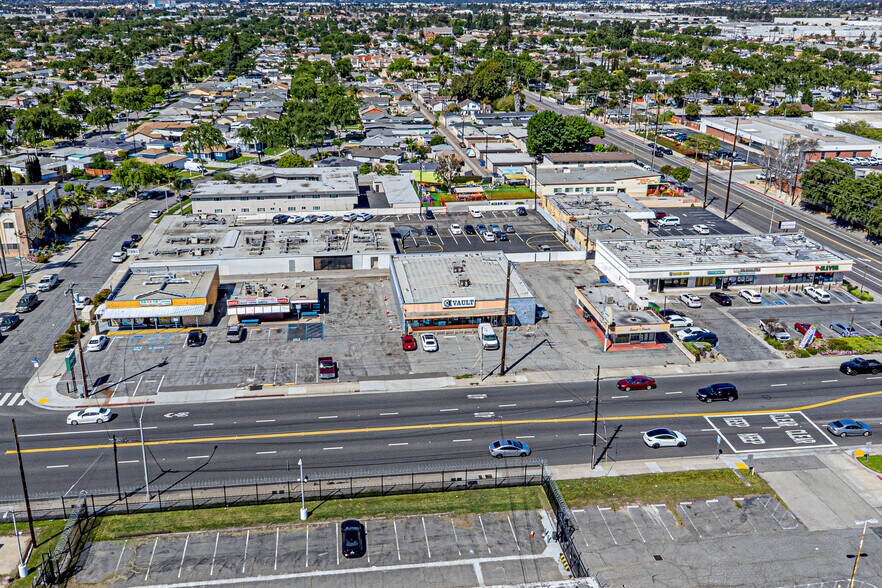 More Photos Of 333 S Brookhurst Rd, Fullerton Freestanding For Sale