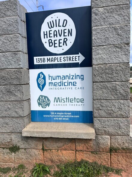 More Photos Of 135 Maple St, Avondale Estates Office For Lease