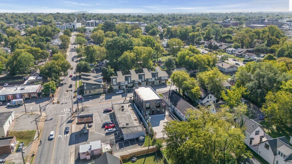 More Photos Of 722 McFerrin Ave, Nashville Restaurant For Lease