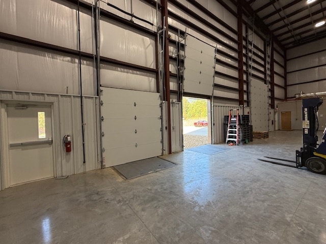 More Photos Of 421 19th SE st, Hickory Industrial For Lease