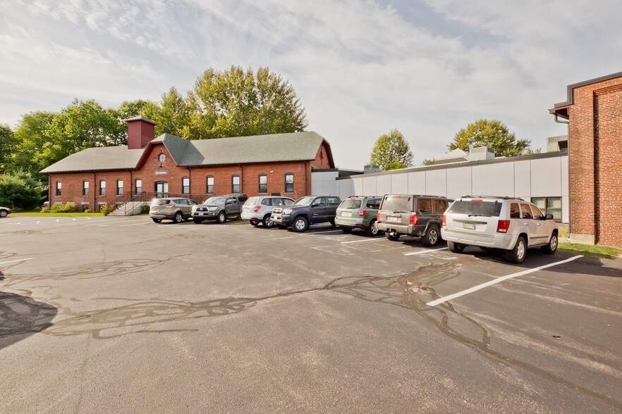 More Photos Of 125 Presumpscot St, Portland Office For Lease