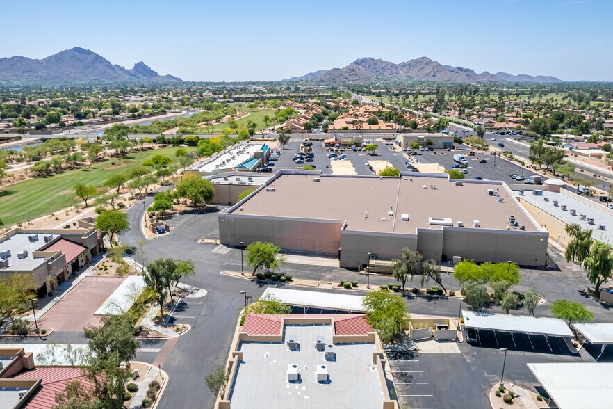 More Photos Of 8165 E Indian Bend Rd, Scottsdale Medical For Lease