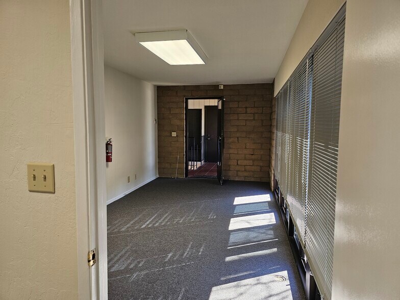 More Photos Of 4245 Capitola Rd, Capitola Office For Lease