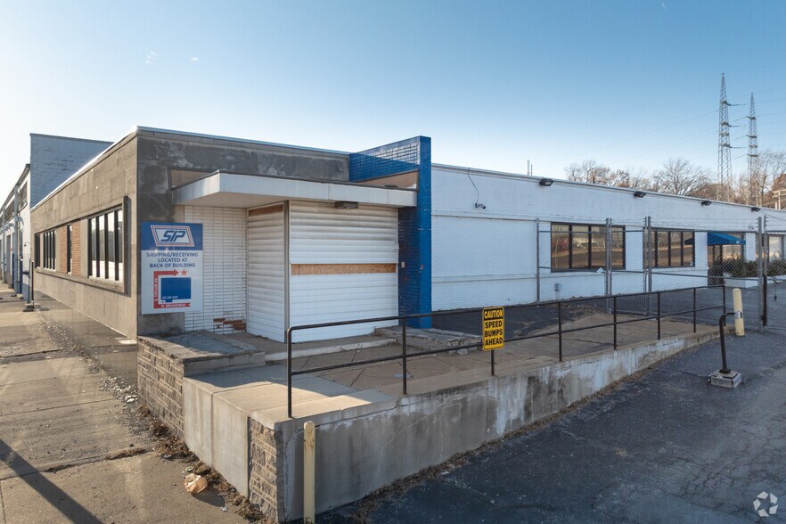 More Photos Of 6301 N Broadway, Saint Louis Food Processing For Lease