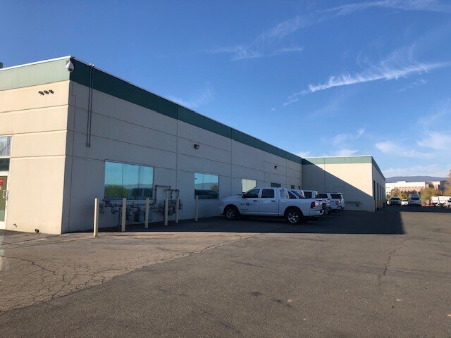 More Photos Of 3333 Vaca Valley Pky, Vacaville Research And Development For Lease