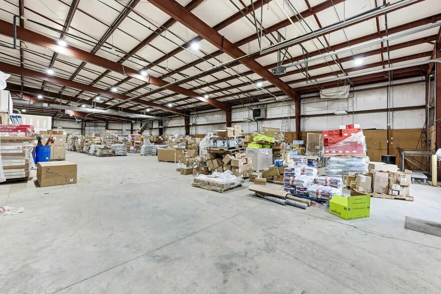 More Photos Of 4336 Cornelia Hwy, Lula Freestanding For Lease