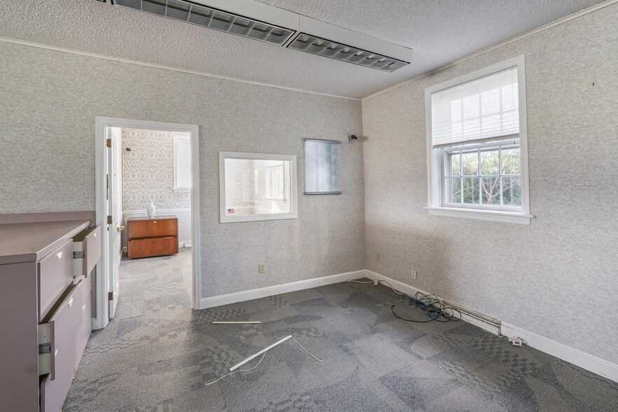 More Photos Of 614 Union Rd, Vineland Office For Sale