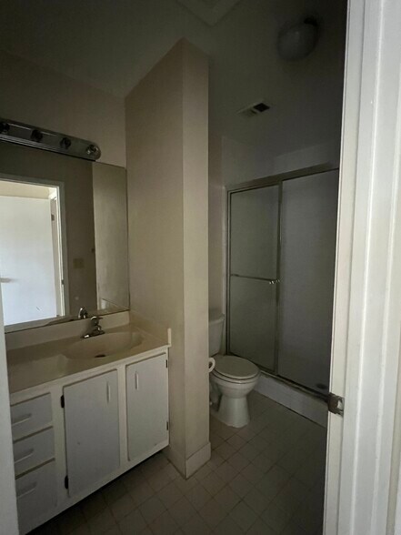 More Photos Of 711 NW 91st Ter, Plantation Apartments For Sale