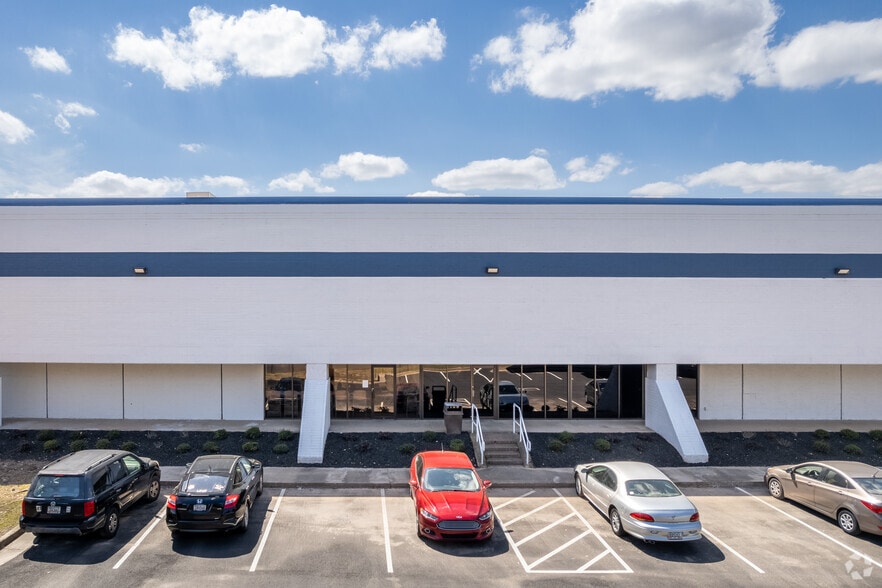 More Photos Of 307 Fulton Industrial Cir SW, Atlanta Warehouse For Lease