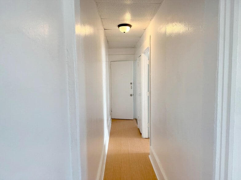 More Photos Of 5101 Ventnor Ave, Ventnor Storefront Retail Residential For Sale