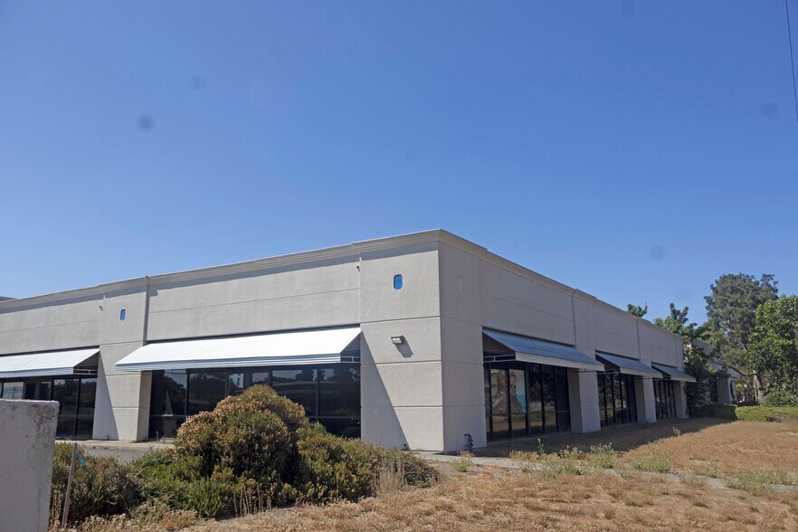 More Photos Of 412 Houser St, Cotati Showroom For Sale