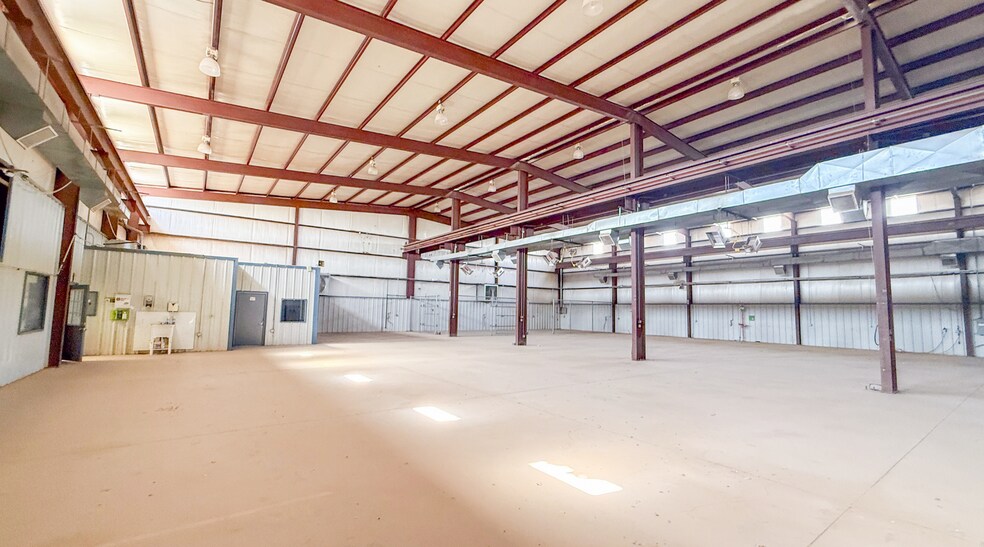 More Photos Of 3611 E State Highway 158, Midland Unknown For Lease